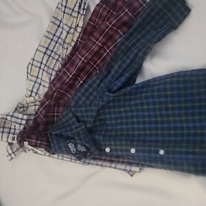 Lot of 3 boys' button-down shirts